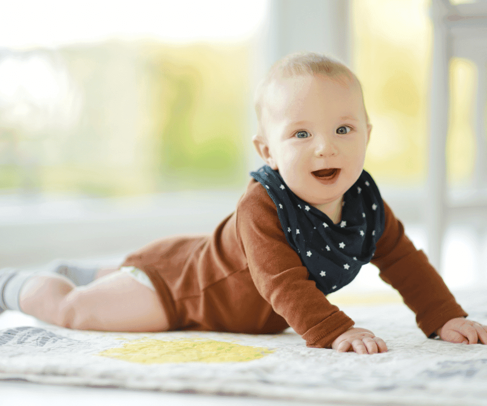 Beneficiile Stării pe Burtica pentru Bebeluși: Cum Contribuie la Dezvoltarea lor