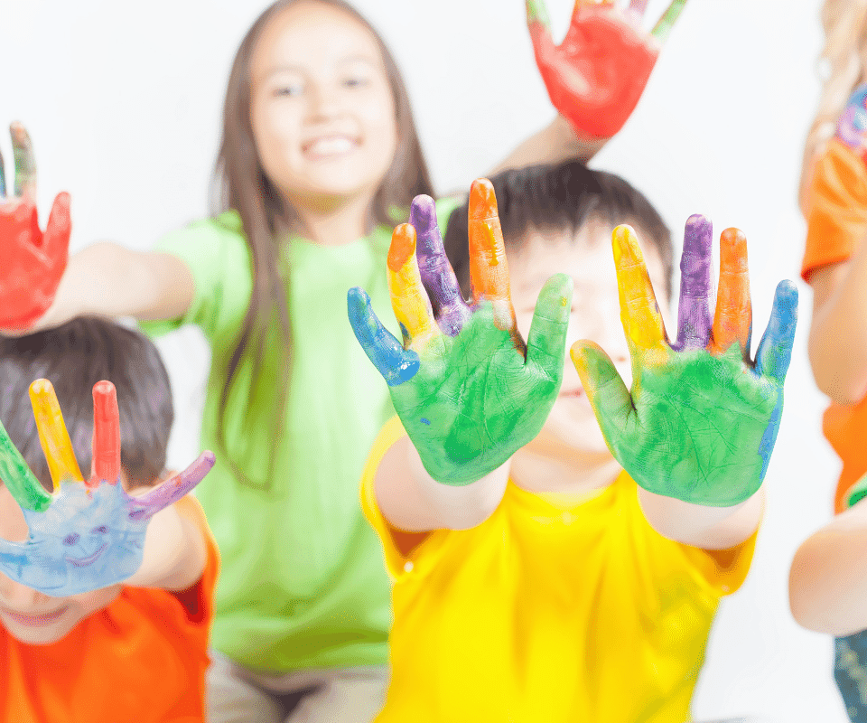 Importanța Artei în Viața unui Copil